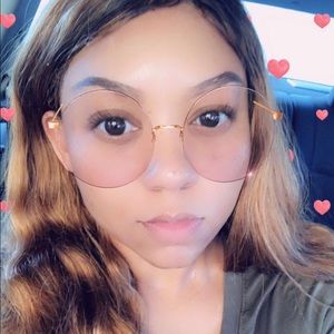 Meet your Posher, Nikki